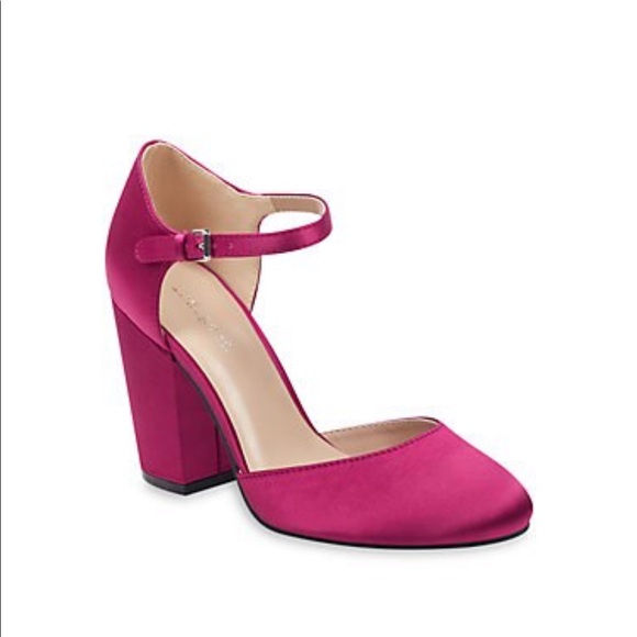 indigo rd Shoes - Indigo Rd Retro Satin Block Round Toe Heel Pumps